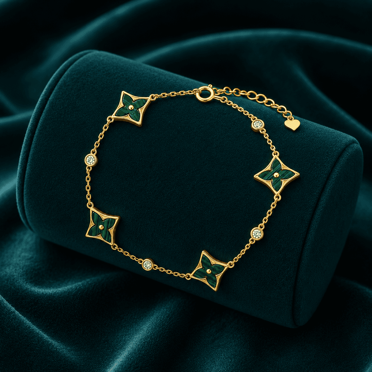 Nova Green Star Chain Bracelet